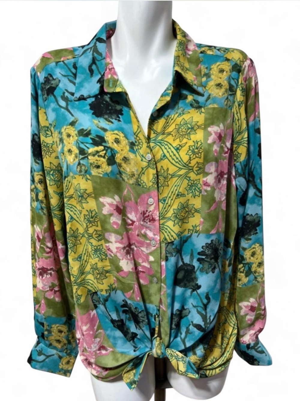 Rose & Olive Multicolor Floral Patchwork Tie-Front Button Shirt - Picture 2 of 7